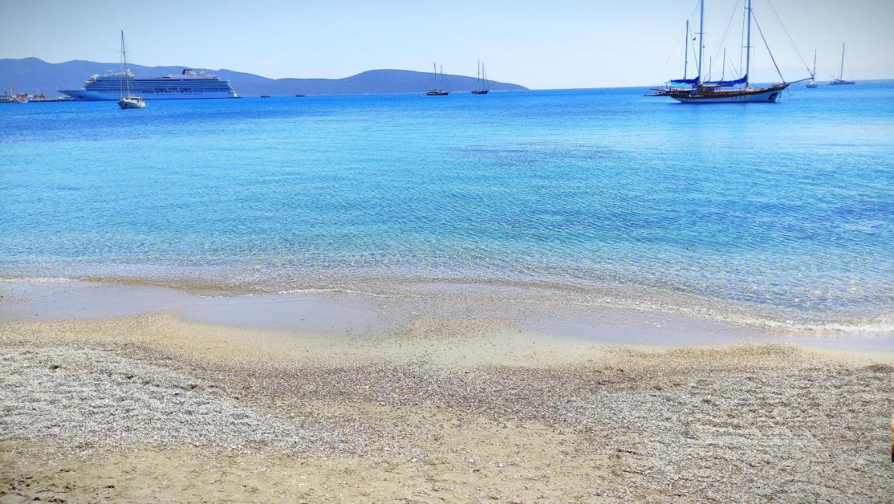 Central, Cozy, 15 Min Walk To The Beach, Fast Wi-Fi, Free Parking, 4Ppl Bodrum Esterno foto