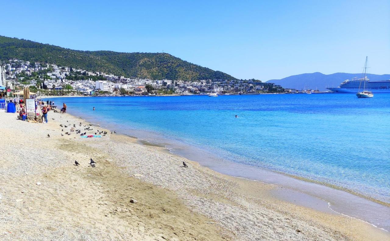 Central, Cozy, 15 Min Walk To The Beach, Fast Wi-Fi, Free Parking, 4Ppl Bodrum Esterno foto
